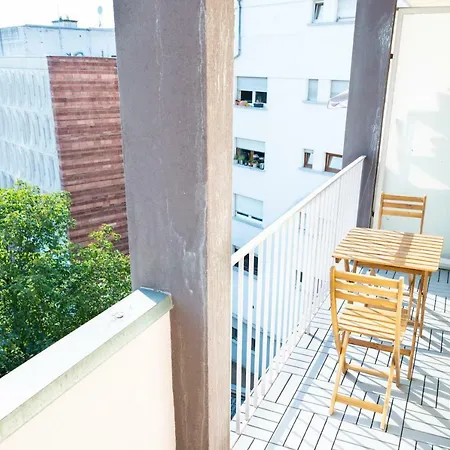 Le Petit Faubourg شقة